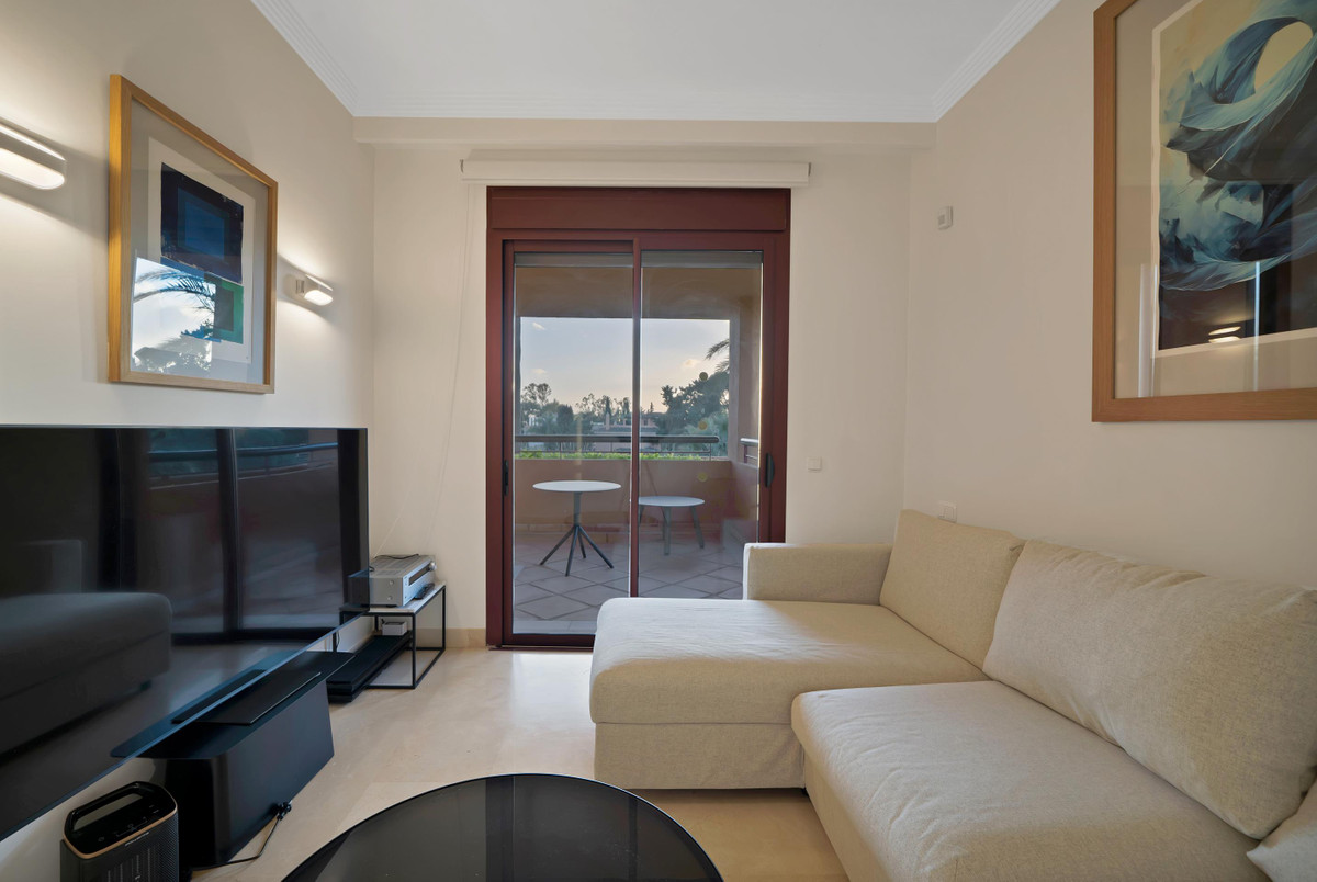 Se vende Apartamento Planta Media de 3 dormitorios en Costa Del Sol, Málaga, España