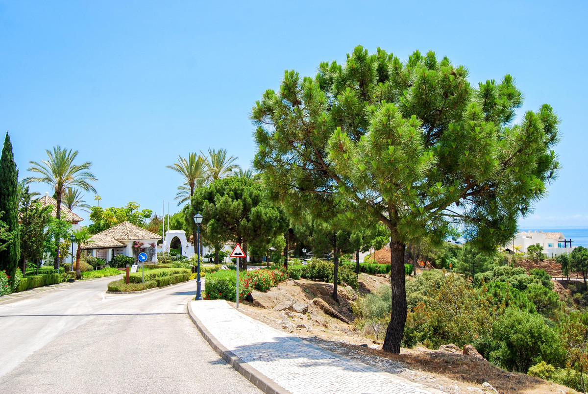 Plots for sale in Benahavís Costa Del Sol, Málaga, Spain
