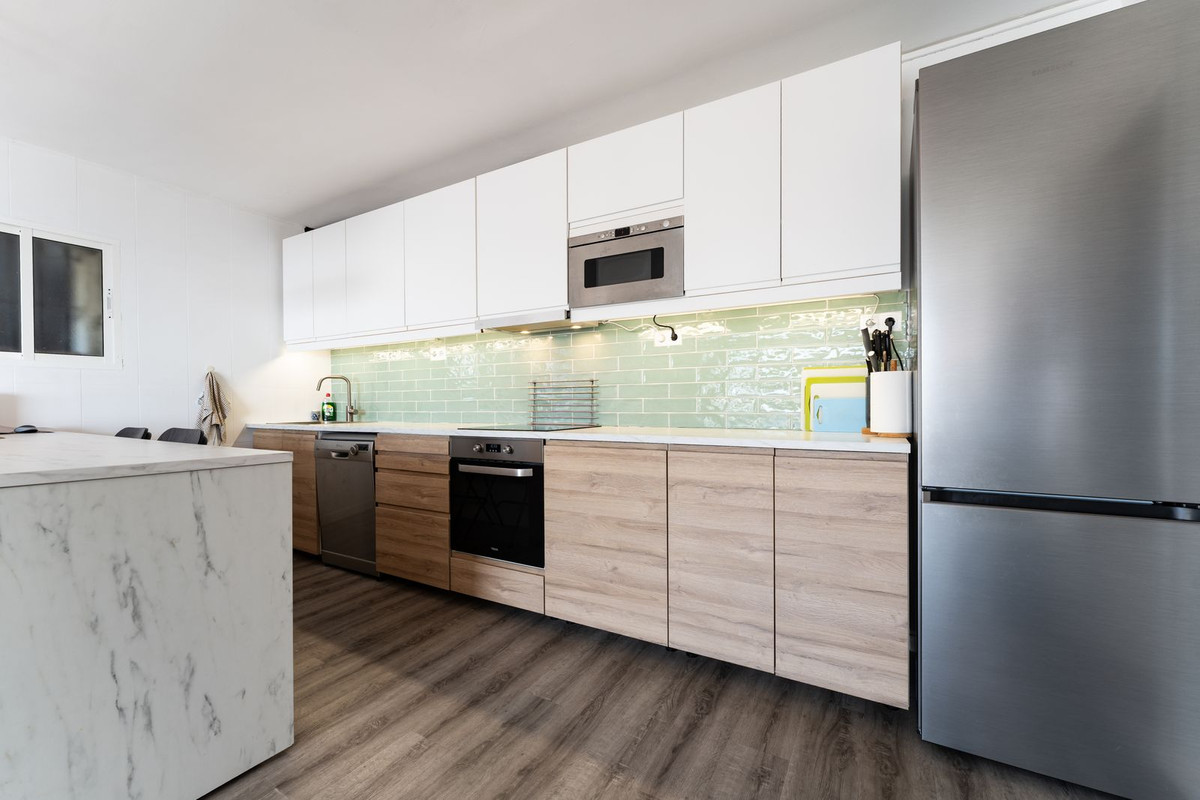 6 Bed Townhouse for sale in La Cala De Mijas Costa Del Sol, Málaga, Spain