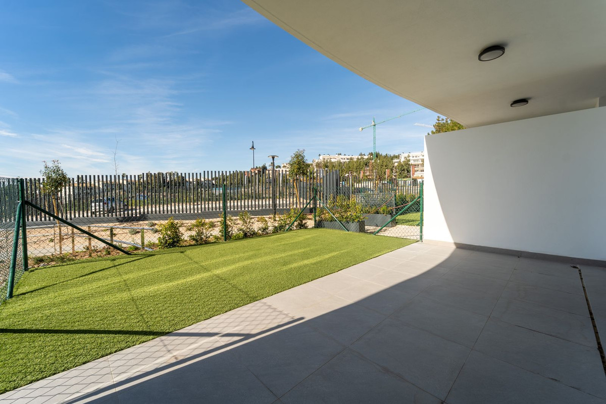 Se vende Apartamento Planta Baja de 2 dormitorios en Costa Del Sol, Málaga, España