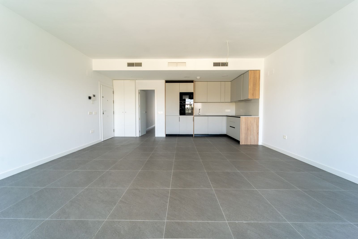 Se vende Apartamento Planta Baja de 2 dormitorios en Costa Del Sol, Málaga, España