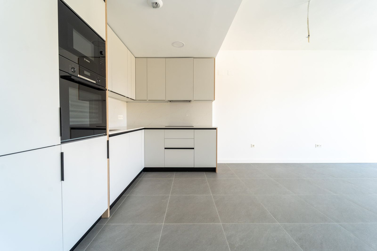Se vende Apartamento Planta Baja de 2 dormitorios en Costa Del Sol, Málaga, España