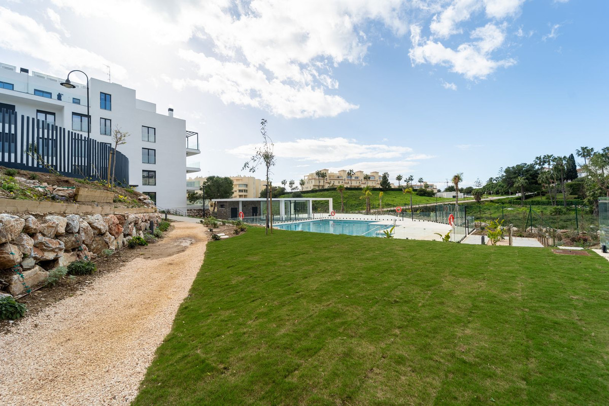 Se vende Apartamento Planta Baja de 2 dormitorios en Costa Del Sol, Málaga, España