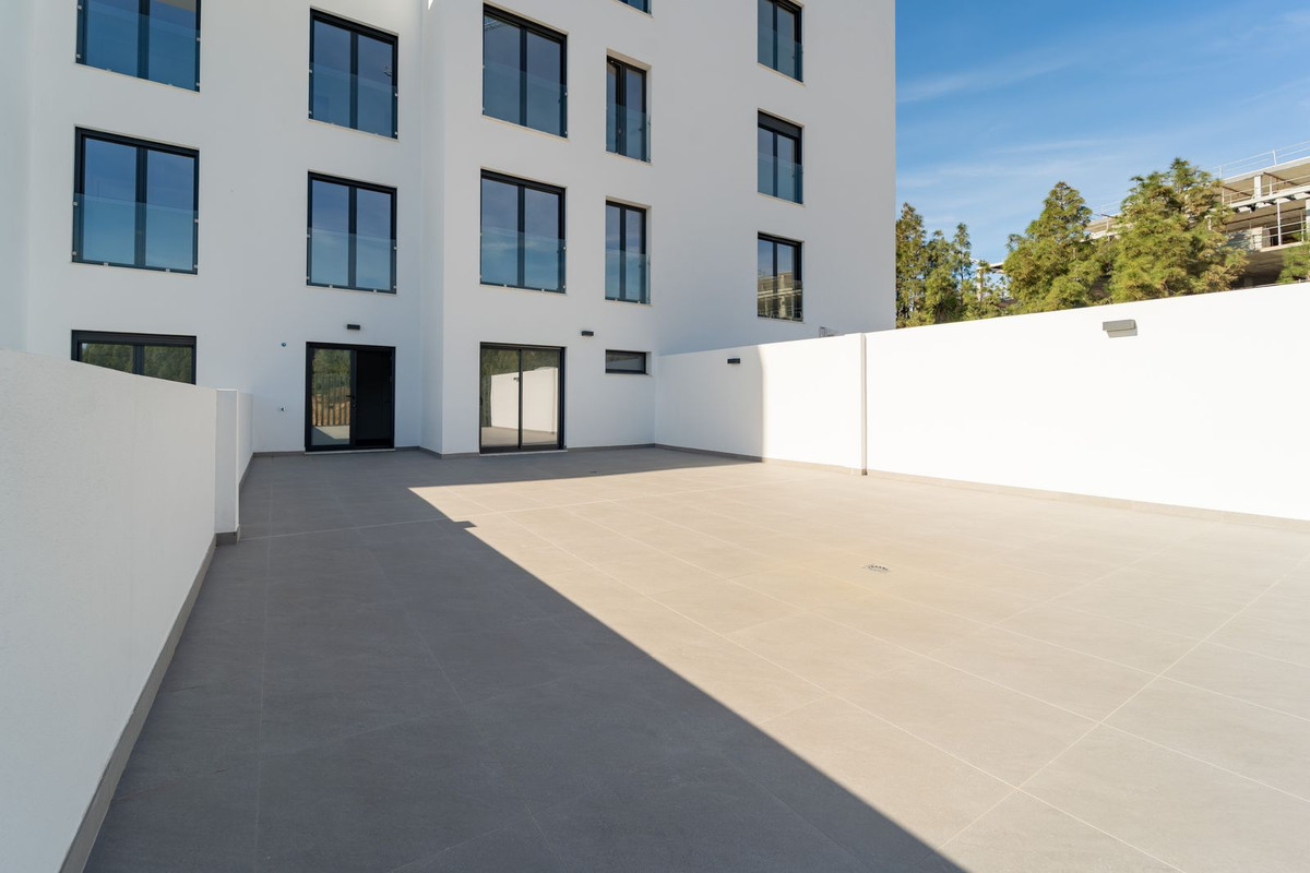Se vende Apartamento Planta Baja de 2 dormitorios en Costa Del Sol, Málaga, España