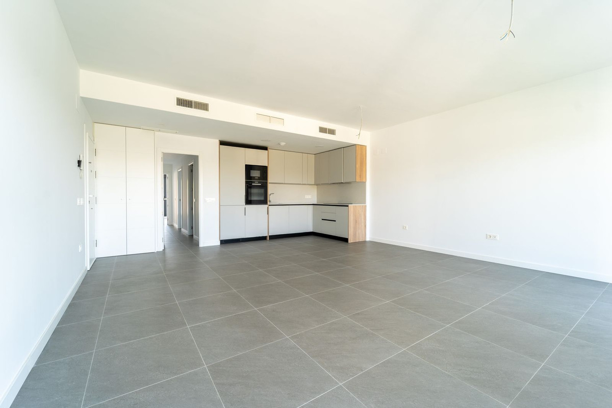 Se vende Apartamento Planta Baja de 2 dormitorios en Costa Del Sol, Málaga, España
