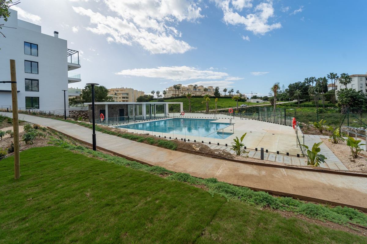 Se vende Apartamento Planta Baja de 2 dormitorios en Costa Del Sol, Málaga, España