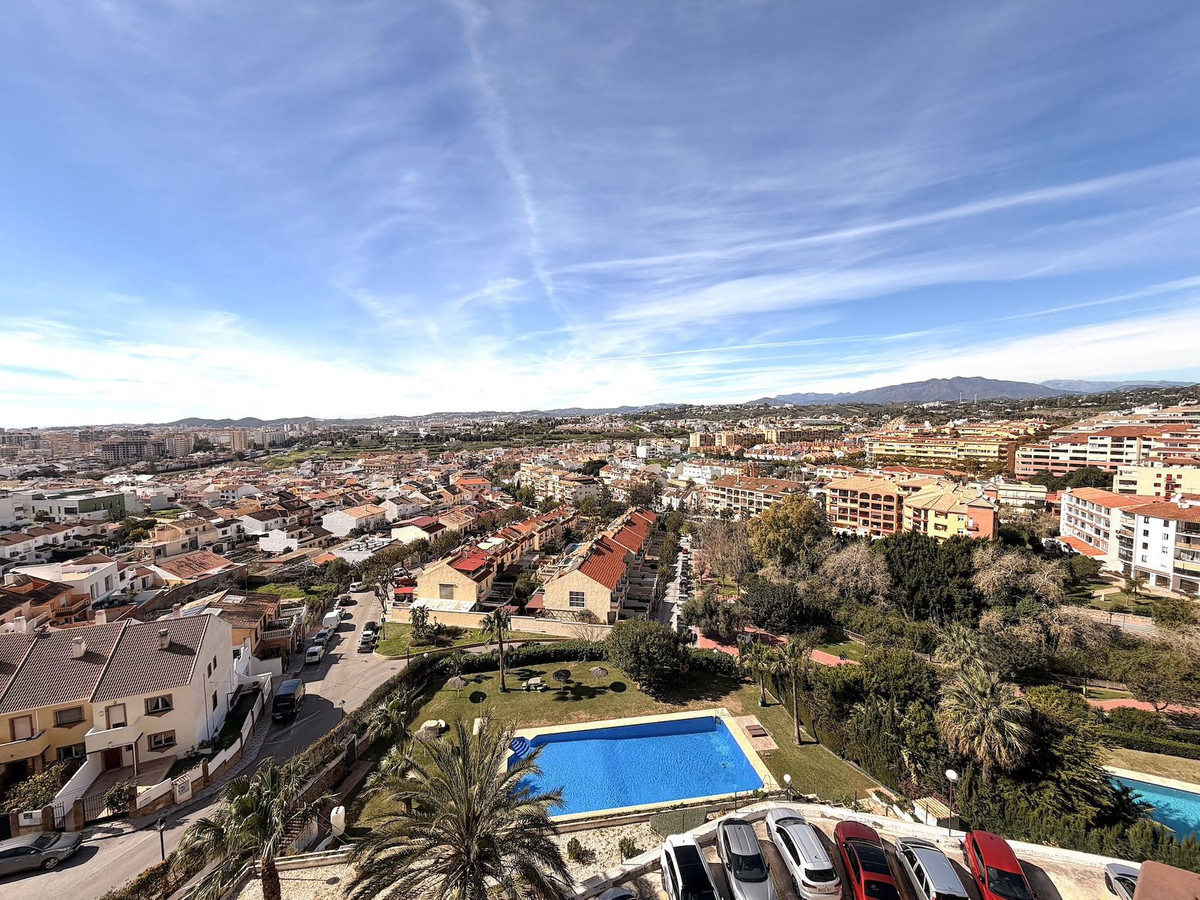 Se vende Apartamento Planta Media de 3 dormitorios en Costa Del Sol, Málaga, España