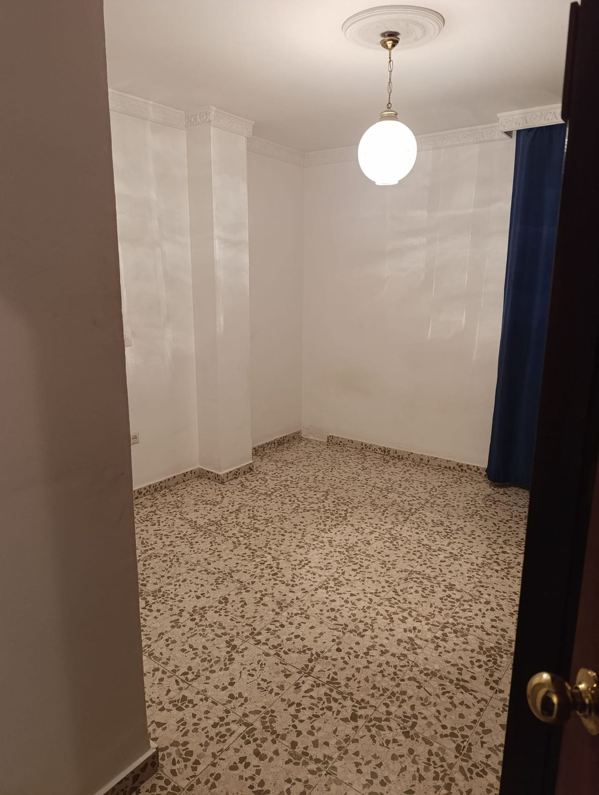 3 Bed Apartment for sale in Estepona Costa Del Sol, Málaga, Spain