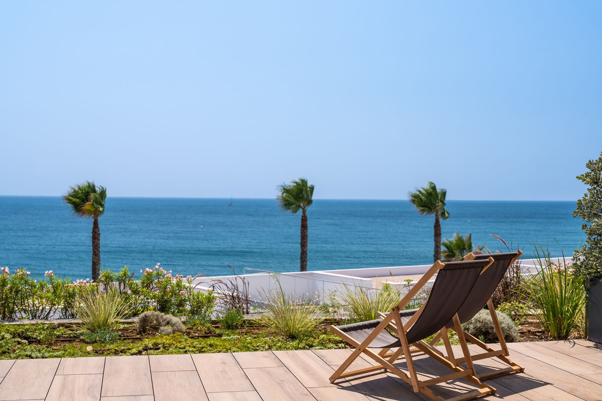 Se vende Apartamento Planta Baja de 2 dormitorios en Costa Del Sol, Málaga, España