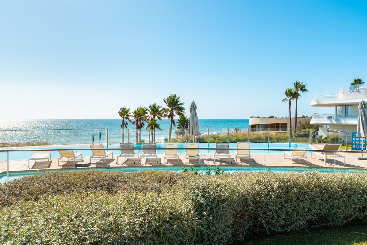 Se vende Apartamento Planta Baja de 2 dormitorios en Costa Del Sol, Málaga, España