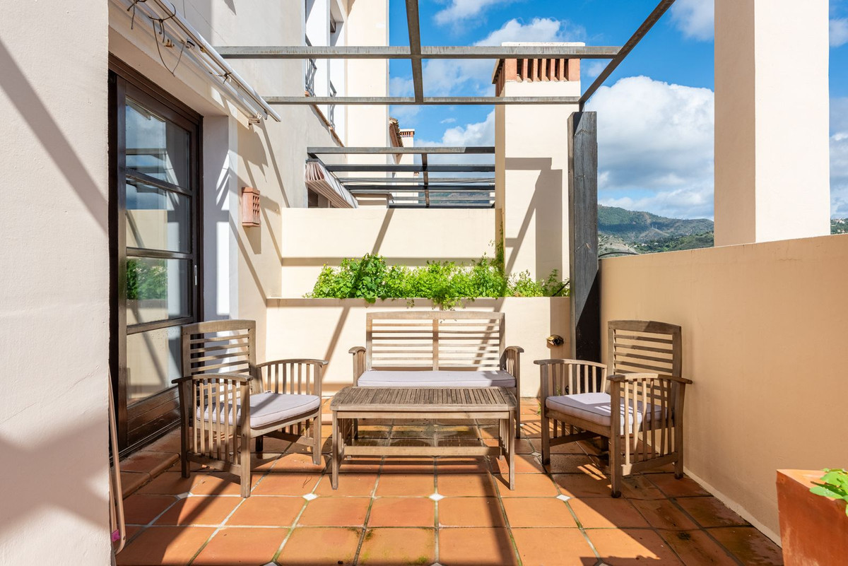 4 Bed Townhouse for sale in Benahavís Costa Del Sol, Málaga, Spain