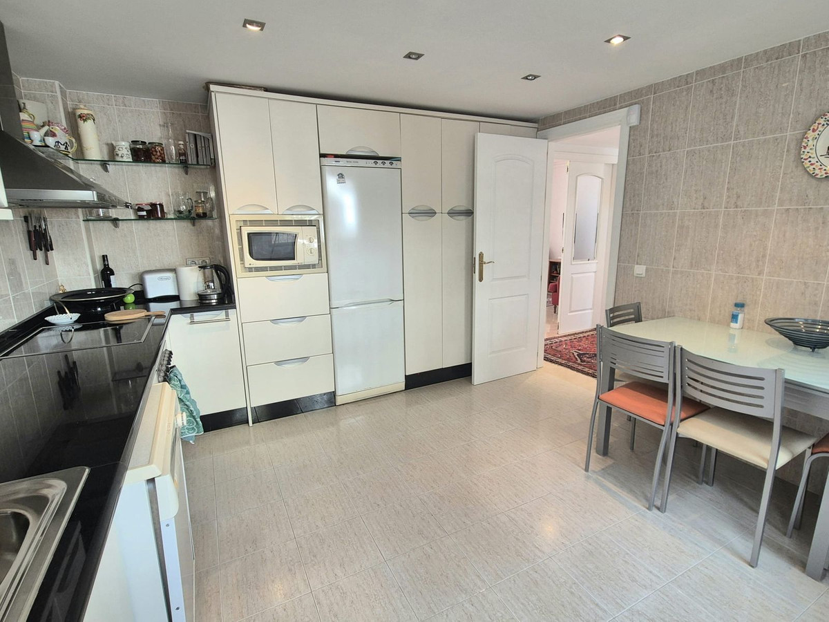 Se vende Pareada de 3 dormitorios en Costa Del Sol, Málaga, España