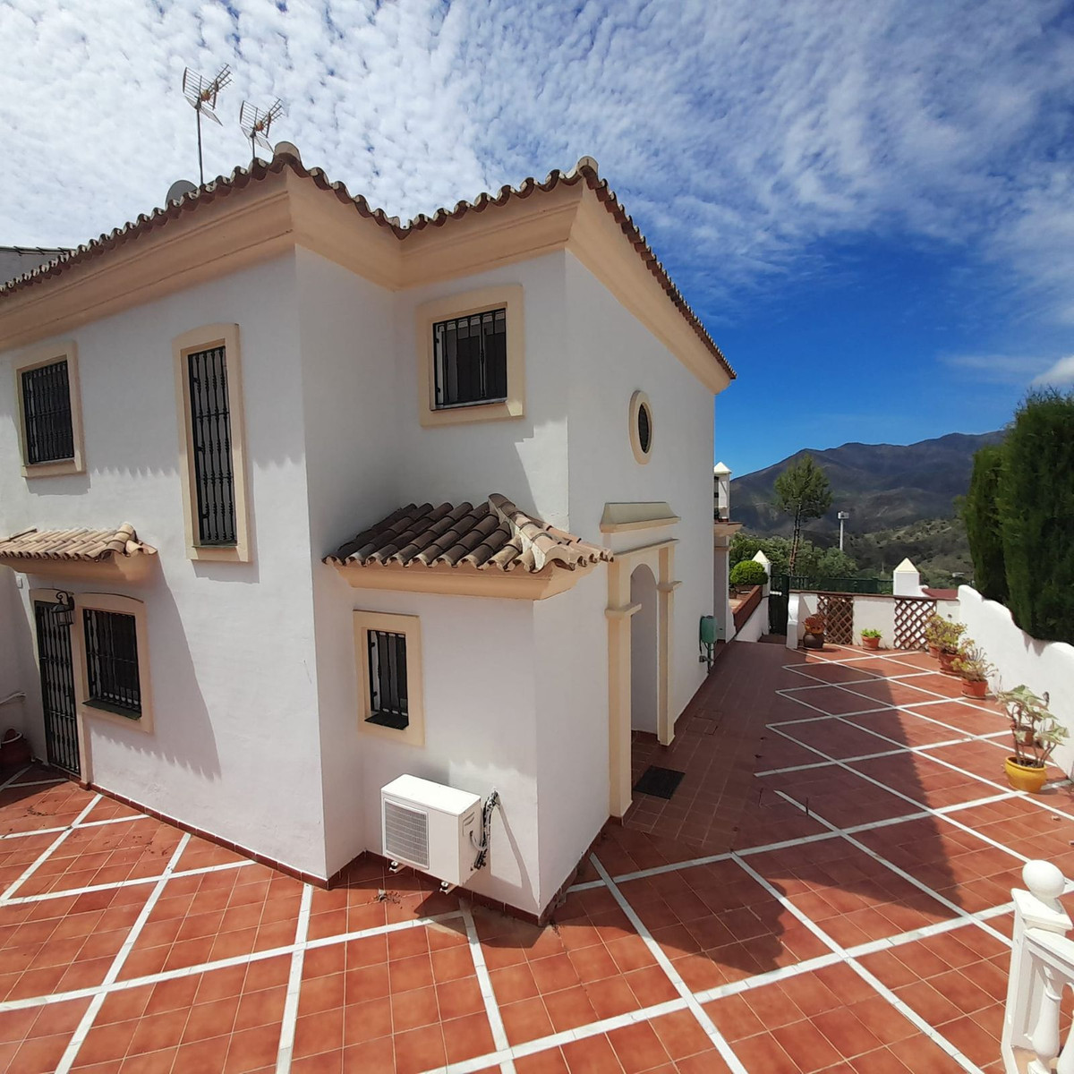 Se vende Pareada de 3 dormitorios en Costa Del Sol, Málaga, España