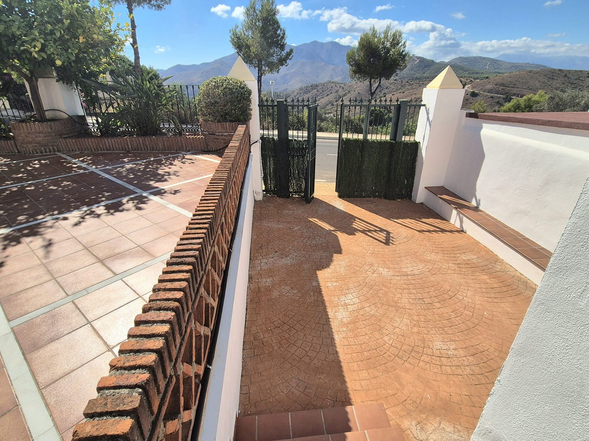 Se vende Pareada de 3 dormitorios en Costa Del Sol, Málaga, España