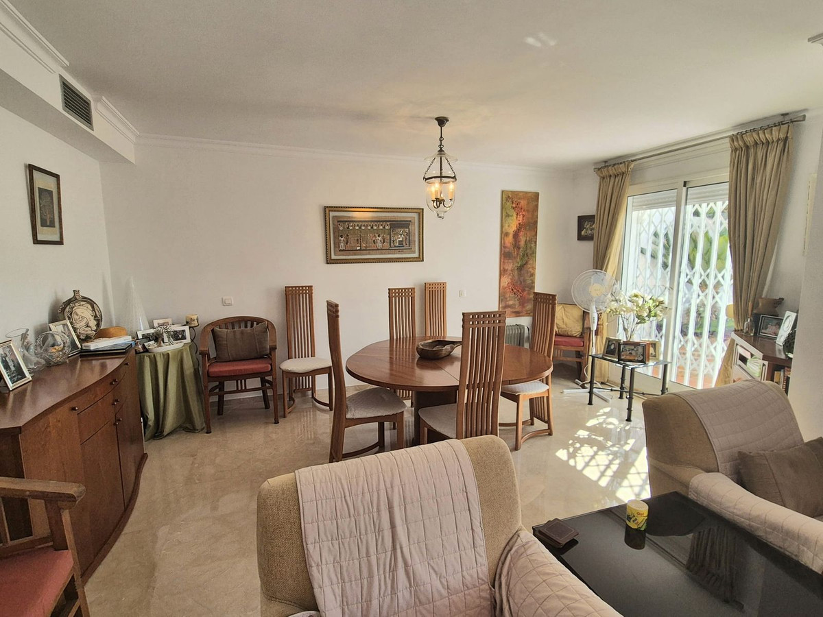 Se vende Pareada de 3 dormitorios en Costa Del Sol, Málaga, España