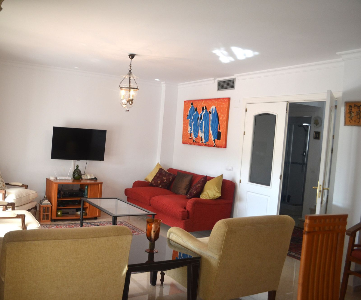 Se vende Pareada de 3 dormitorios en Costa Del Sol, Málaga, España