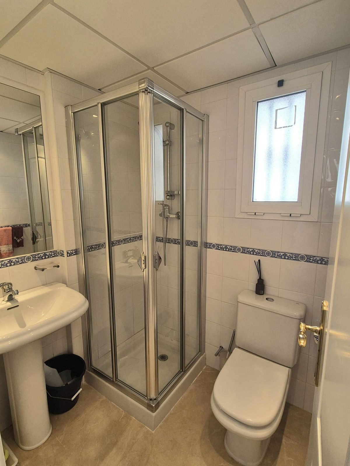 Se vende Pareada de 3 dormitorios en Costa Del Sol, Málaga, España