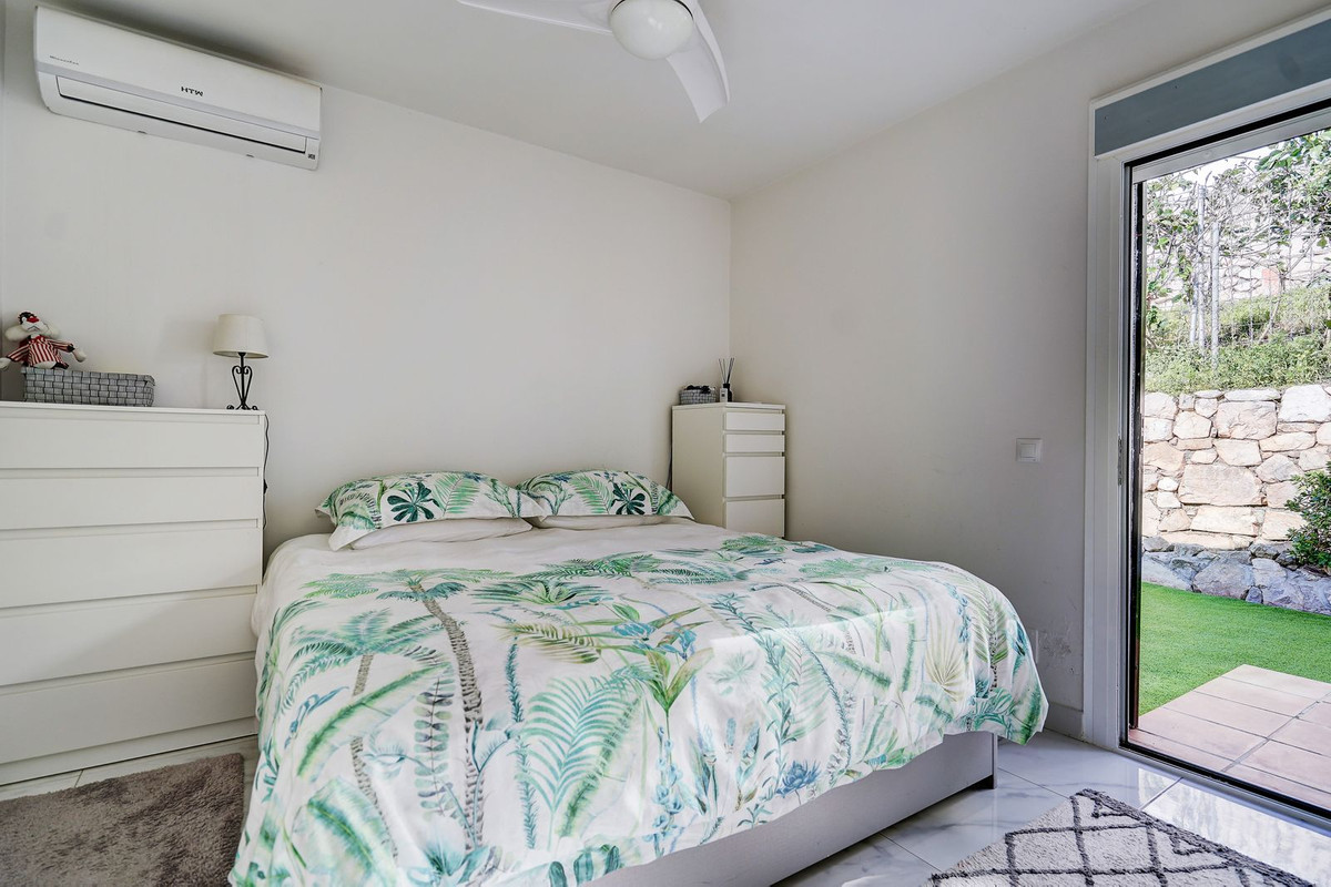 2 Bed Townhouse for sale in Calahonda Costa Del Sol, Málaga, Spain