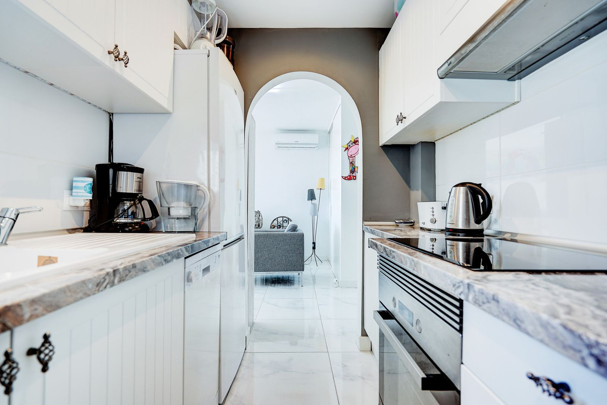 2 Bed Townhouse for sale in Calahonda Costa Del Sol, Málaga, Spain
