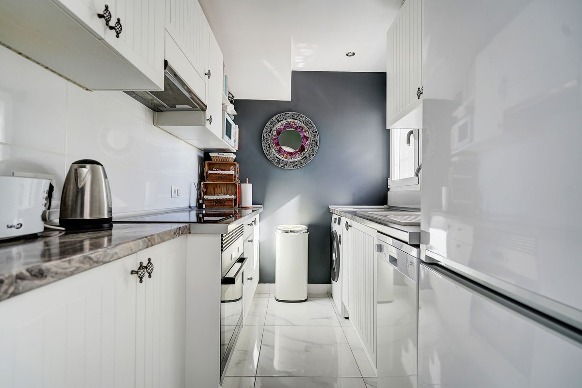2 Bed Townhouse for sale in Calahonda Costa Del Sol, Málaga, Spain