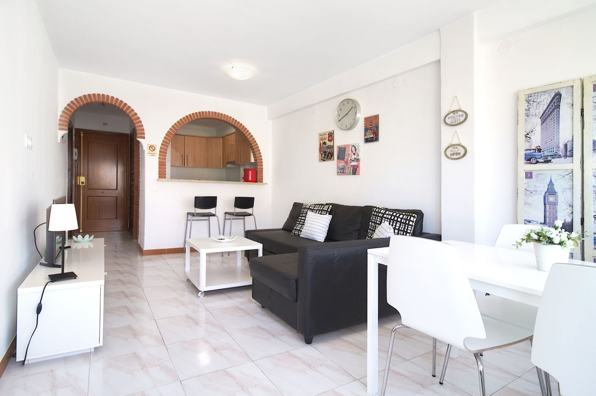 Se vende Apartamento Planta Media de 1 dormitorios en Costa Del Sol, Málaga, España