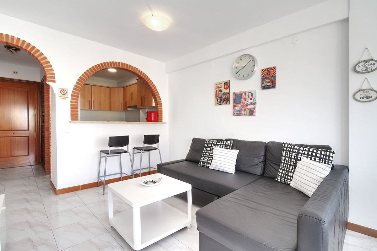 Se vende Apartamento Planta Media de 1 dormitorios en Costa Del Sol, Málaga, España