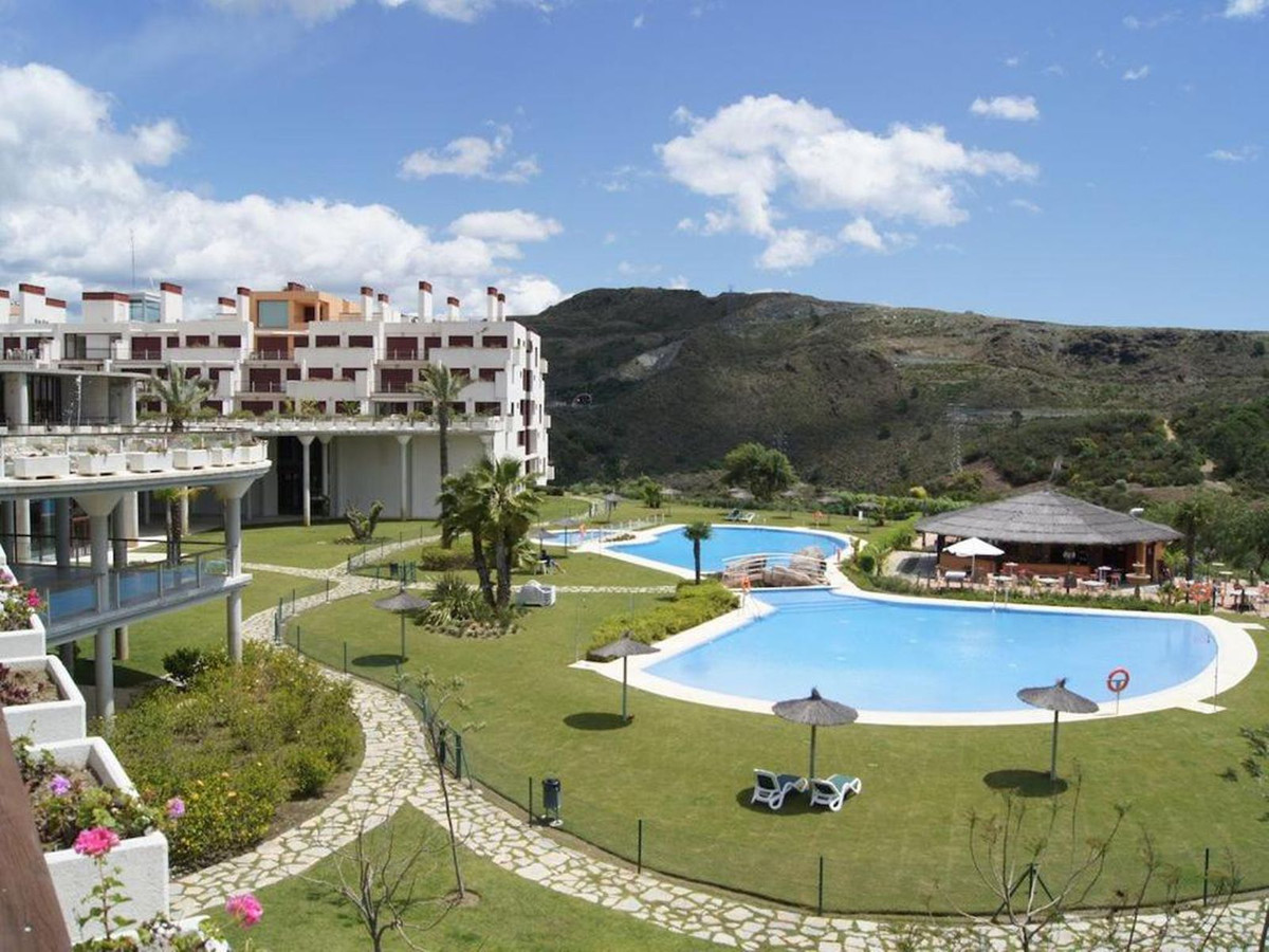 1 Bed Apartment for sale in Benahavís Costa Del Sol, Málaga, Spain