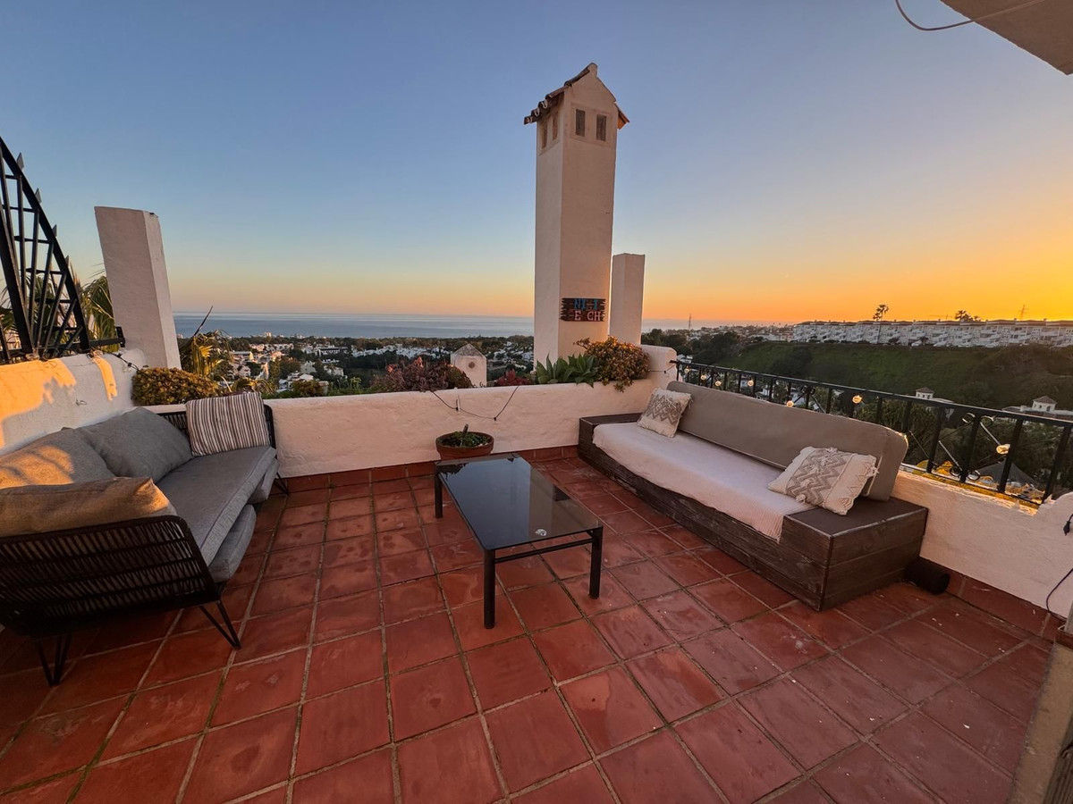 Se vende Apartamento Planta Media de 2 dormitorios en Costa Del Sol, Málaga, España