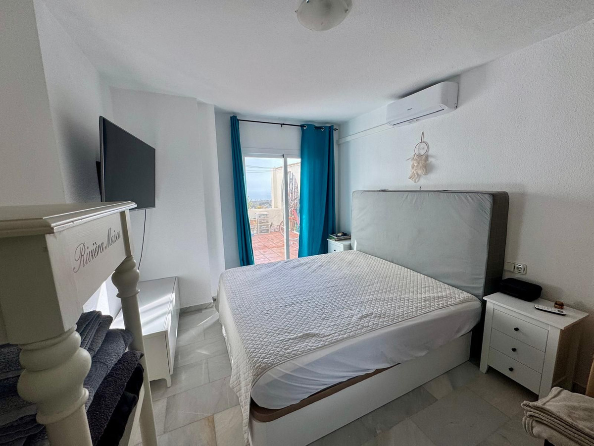Se vende Apartamento Planta Media de 2 dormitorios en Costa Del Sol, Málaga, España