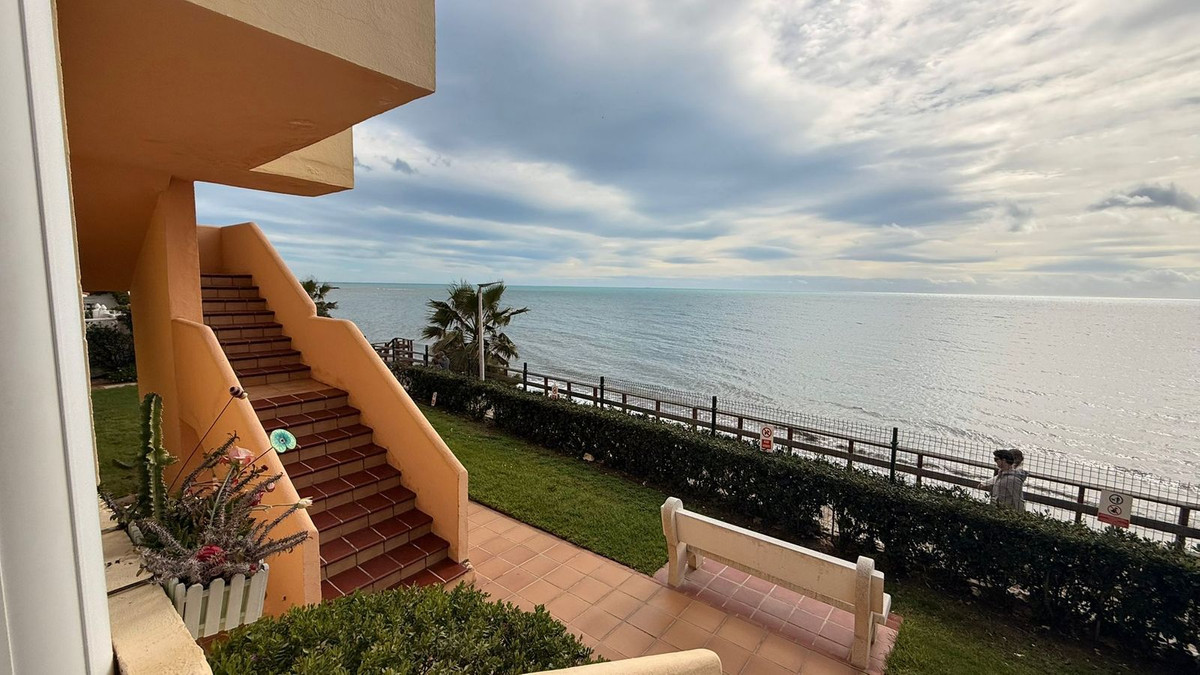 Se vende Apartamento Planta Baja de 1 dormitorios en Costa Del Sol, Málaga, España