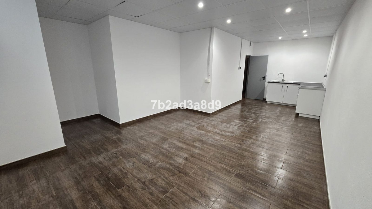 Se vende Pareada de 5 dormitorios en Costa Del Sol, Málaga, España