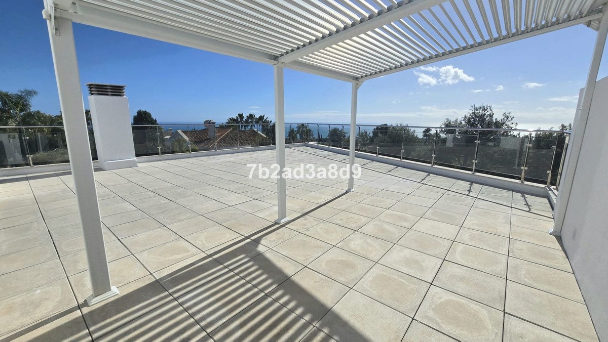Se vende Pareada de 5 dormitorios en Costa Del Sol, Málaga, España
