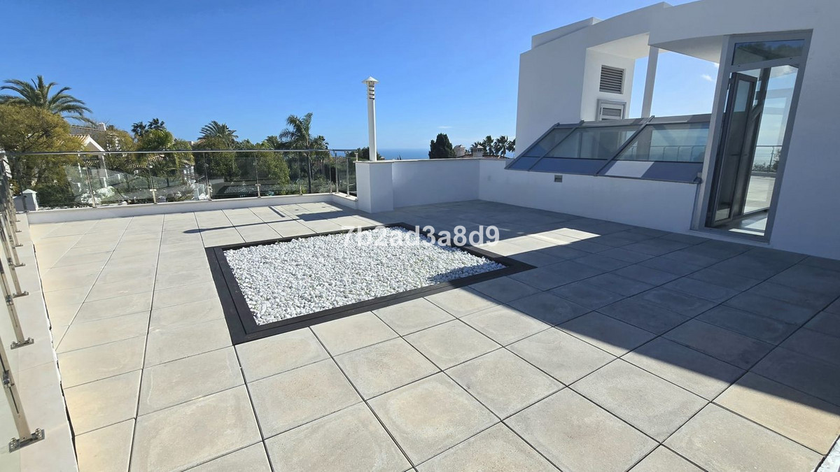 Se vende Pareada de 5 dormitorios en Costa Del Sol, Málaga, España