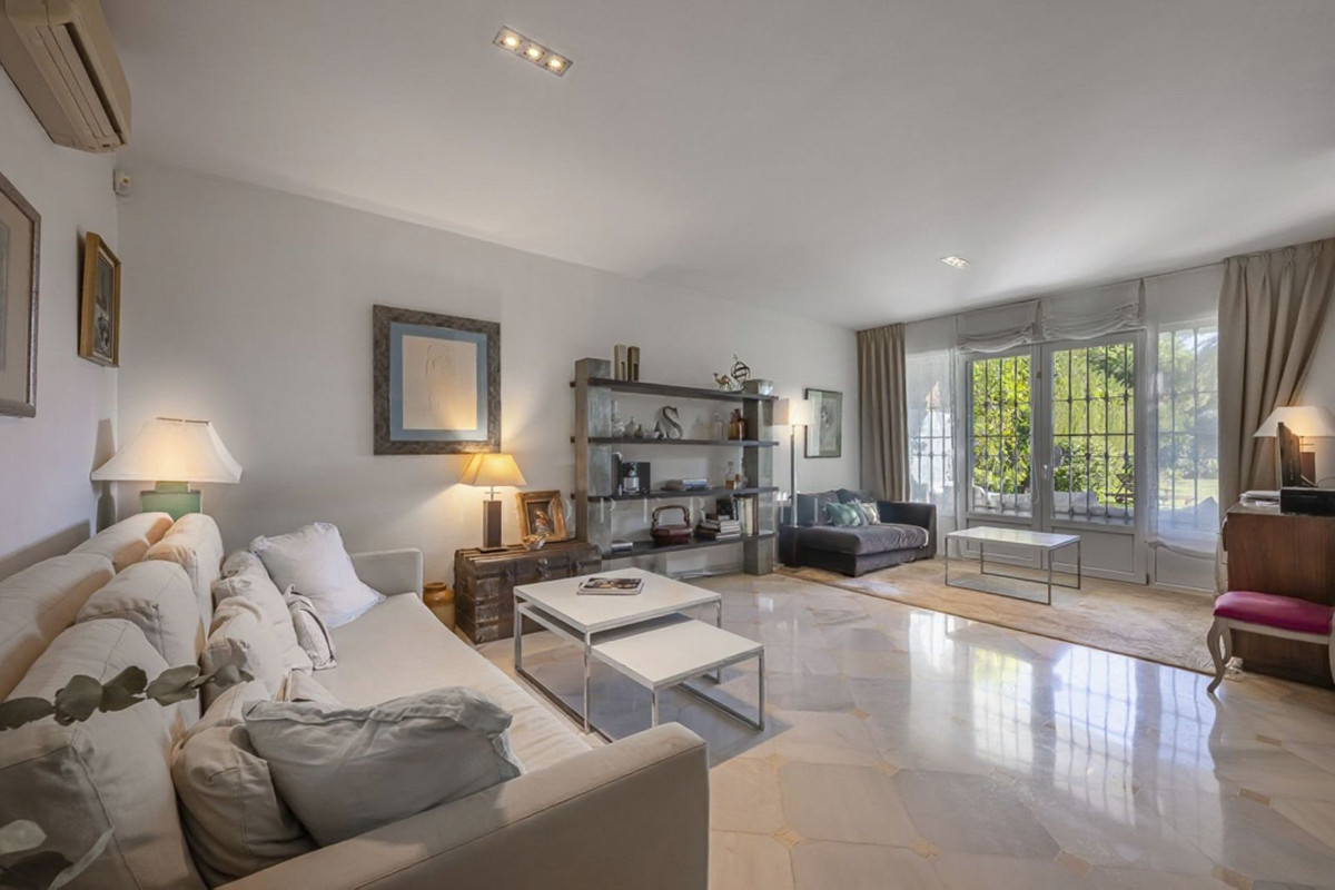 3 Bed Townhouse for sale in Guadalmina Alta Costa Del Sol, Málaga, Spain