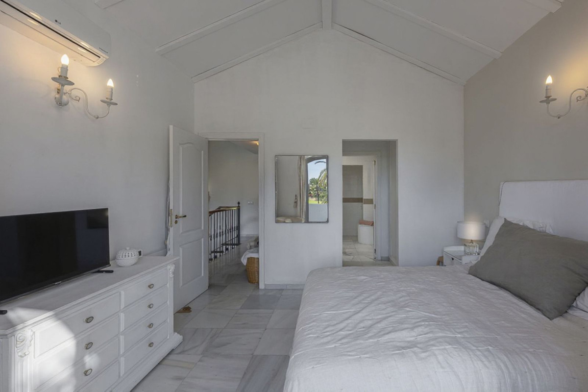 3 Bed Townhouse for sale in Guadalmina Alta Costa Del Sol, Málaga, Spain