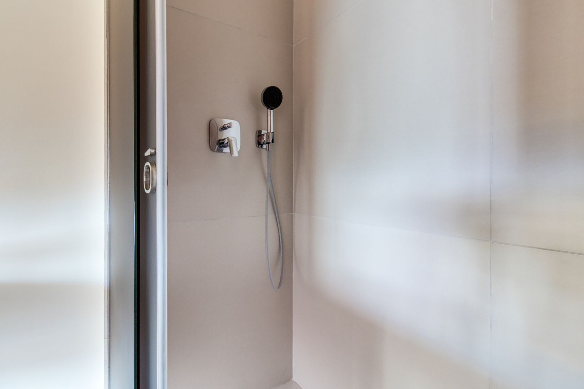 2 Bed Apartment for sale in Fuengirola Costa Del Sol, Málaga, Spain