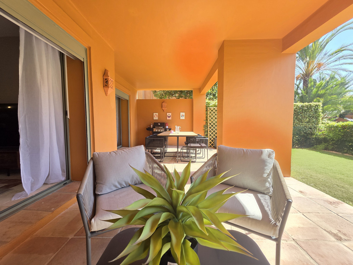 3 Bed Apartment for sale in Estepona Costa Del Sol, Málaga, Spain