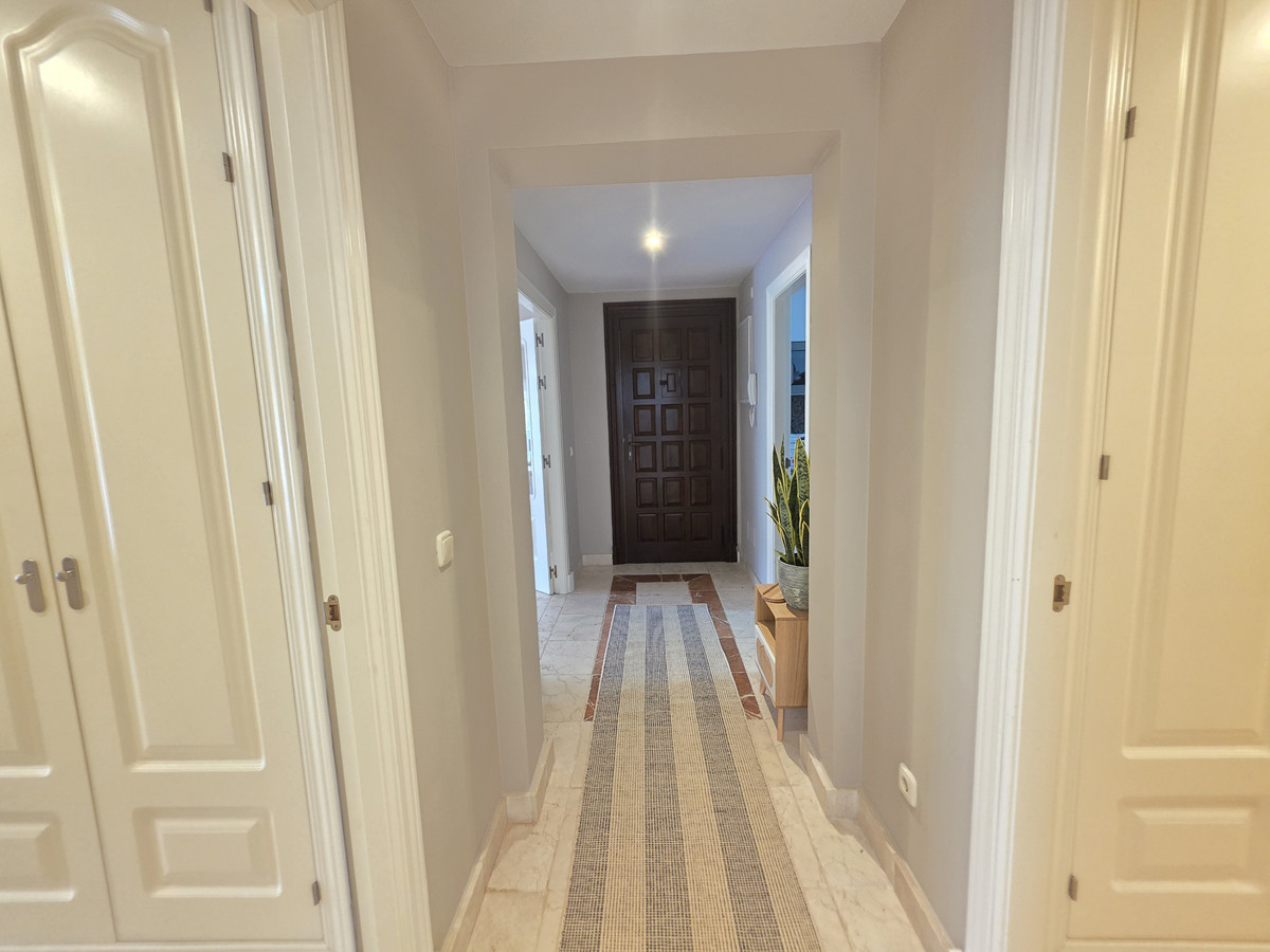 3 Bed Apartment for sale in Estepona Costa Del Sol, Málaga, Spain