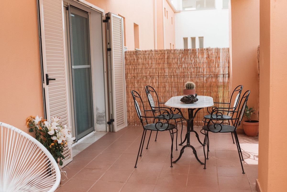 2 Bed Apartment for sale in Alhaurín De La Torre Costa Del Sol, Málaga, Spain