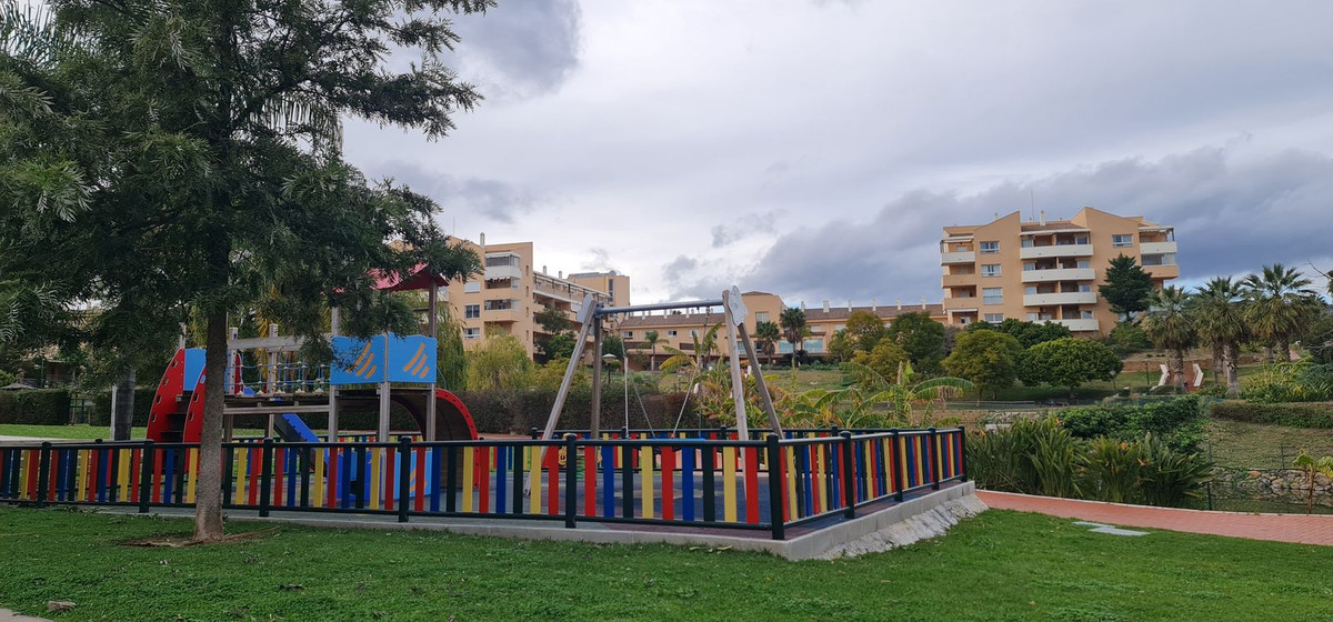 2 Bed Apartment for sale in Alhaurín De La Torre Costa Del Sol, Málaga, Spain