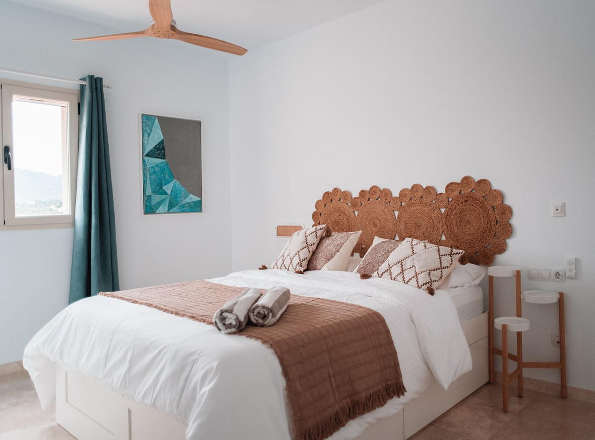 2 Bed Apartment for sale in Alhaurín De La Torre Costa Del Sol, Málaga, Spain