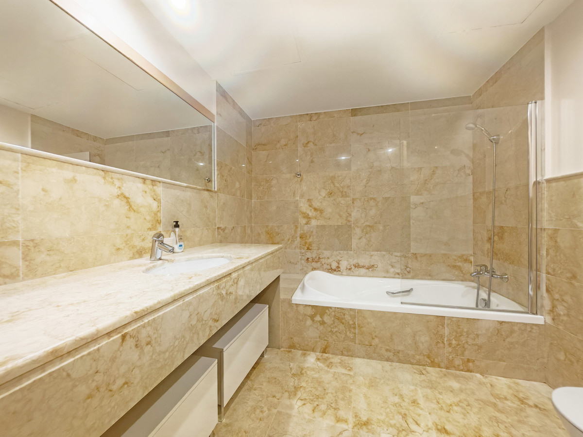 2 Bed Apartment for sale in Marbella Costa Del Sol, Málaga, Spain