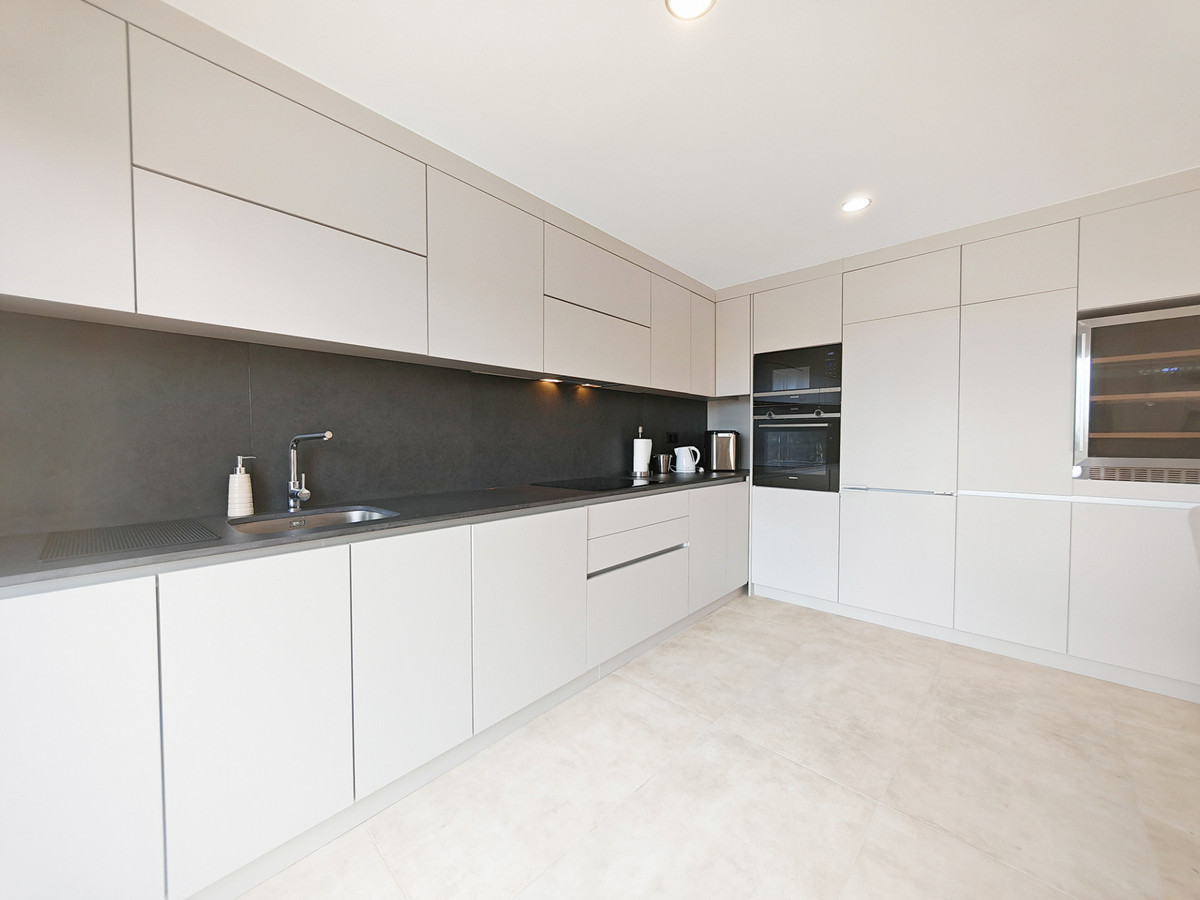 2 Bed Apartment for sale in Marbella Costa Del Sol, Málaga, Spain