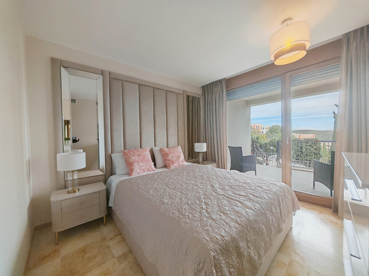 2 Bed Apartment for sale in Marbella Costa Del Sol, Málaga, Spain