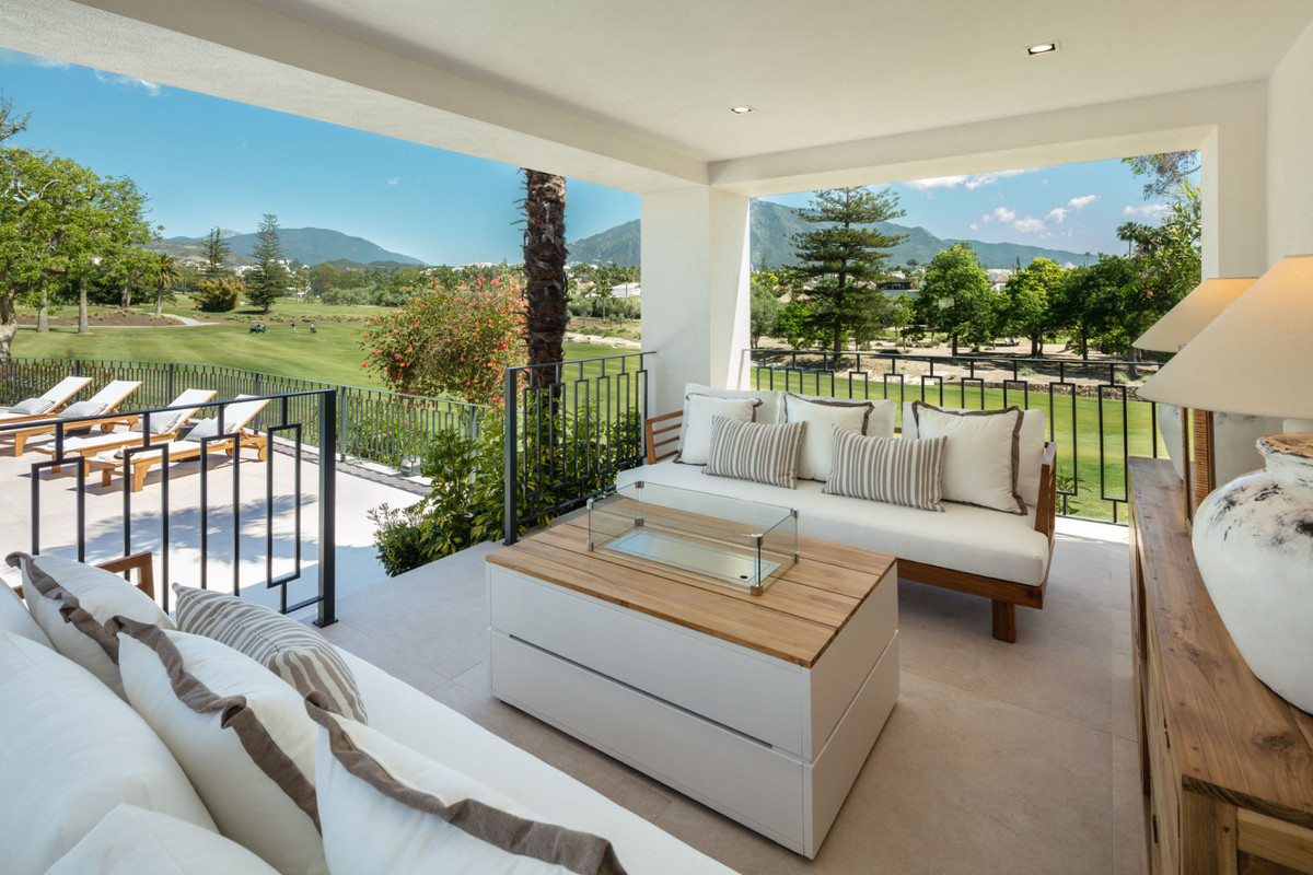 Se vende Villa - Chalet de 5 dormitorios en Costa Del Sol, Málaga, España