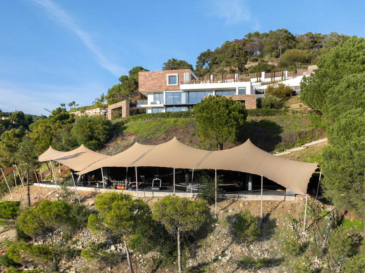 Se vende Villa - Chalet de 5 dormitorios en Costa Del Sol, Málaga, España