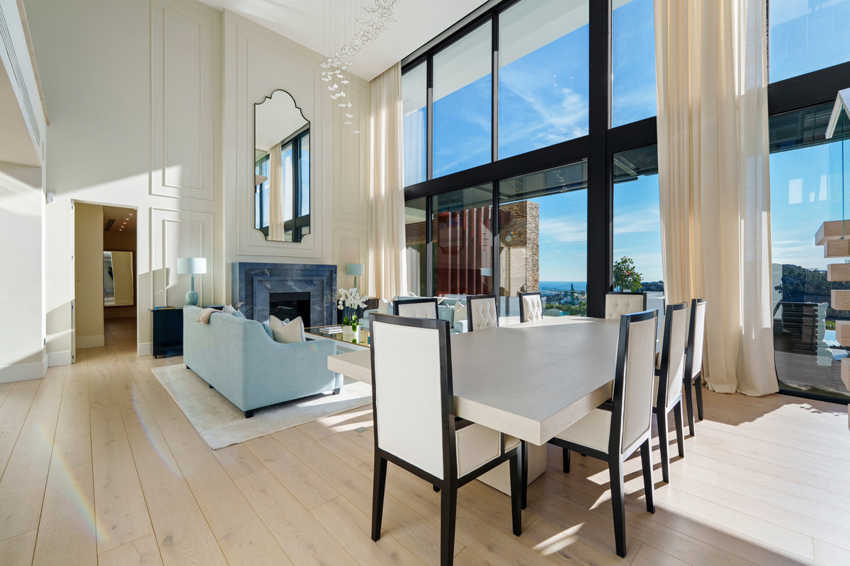 Se vende Villa - Chalet de 5 dormitorios en Costa Del Sol, Málaga, España