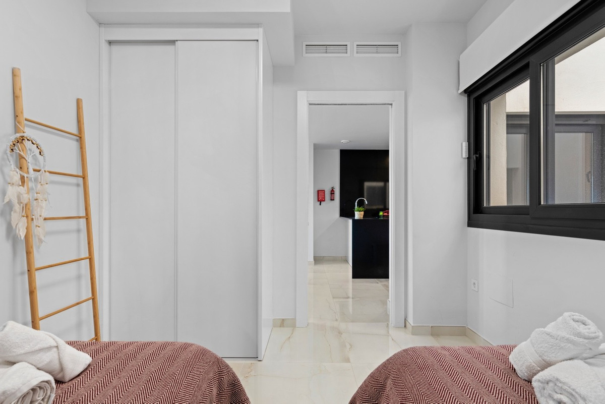 2 Bed Apartment for sale in Los Altos Costa Blanca, Alicante, Spain