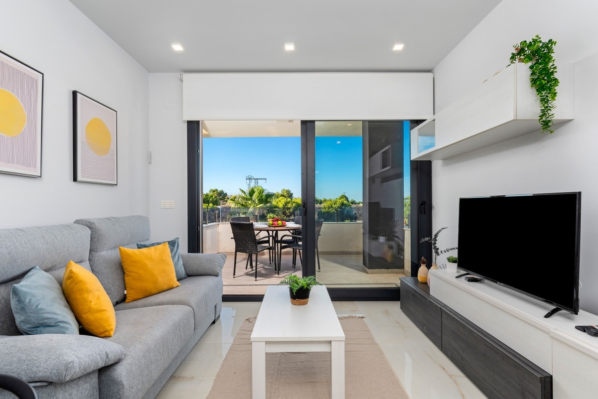 2 Bed Apartment for sale in Los Altos Costa Blanca, Alicante, Spain