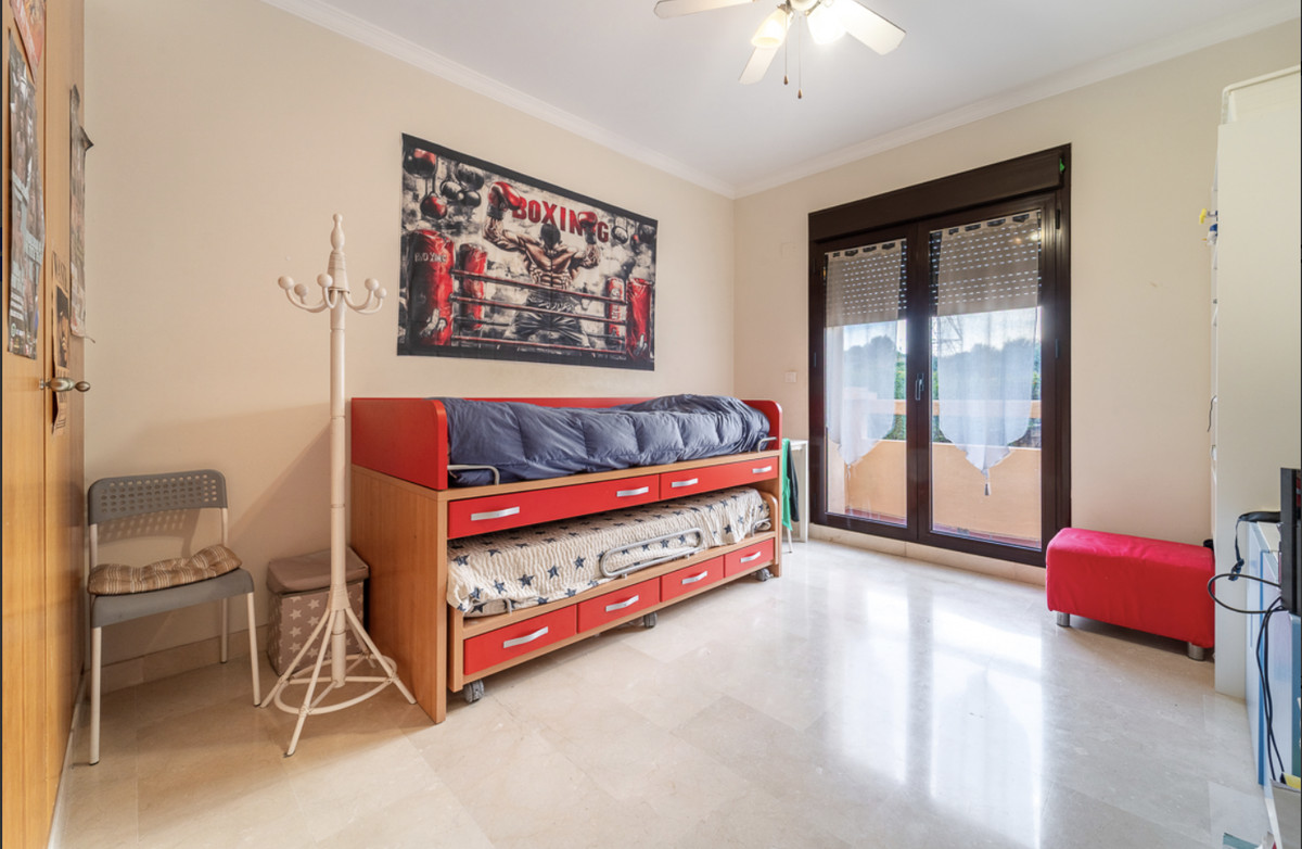 4 Bed Townhouse for sale in Estepona Costa Del Sol, Málaga, Spain